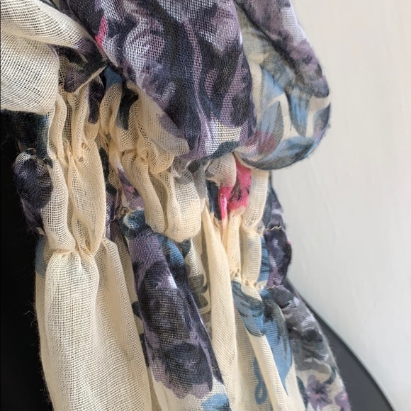 Scarf - Picture 3 of 3